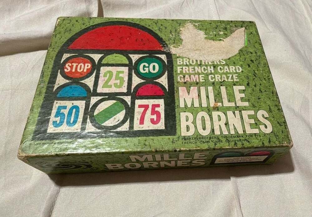 Vintage 1962 Parker Brothers Mille Bornes French Card Game
